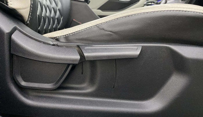 2021 Hyundai Creta SX IVT 1.5 PETROL, Petrol, Automatic, 51,571 km, Driver Side Adjustment Panel