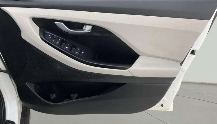 2021 Hyundai Creta SX IVT 1.5 PETROL, Petrol, Automatic, 51,571 km, Driver Side Door Panels Control