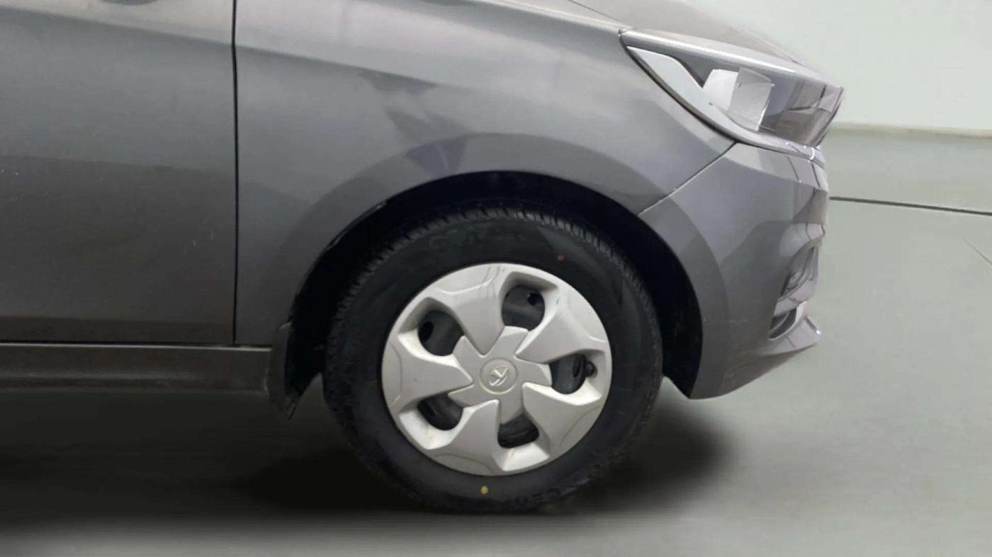 2021 Tata Tiago XT (O) PETROL, Petrol, Manual, 65,179 km, Right Front Wheel