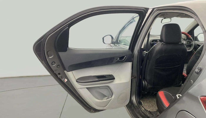 2021 Tata Tiago XT (O) PETROL, Petrol, Manual, 65,283 km, LHS Rear Door