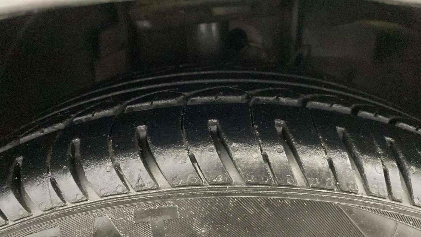 2021 Tata Tiago XT (O) PETROL, Petrol, Manual, 65,179 km, Right Front Tyre Tread