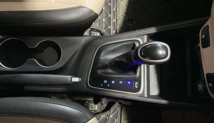 2021 Hyundai Verna SX (O) 1.5 VTVT IVT, Petrol, Automatic, 34,603 km, Gear Lever
