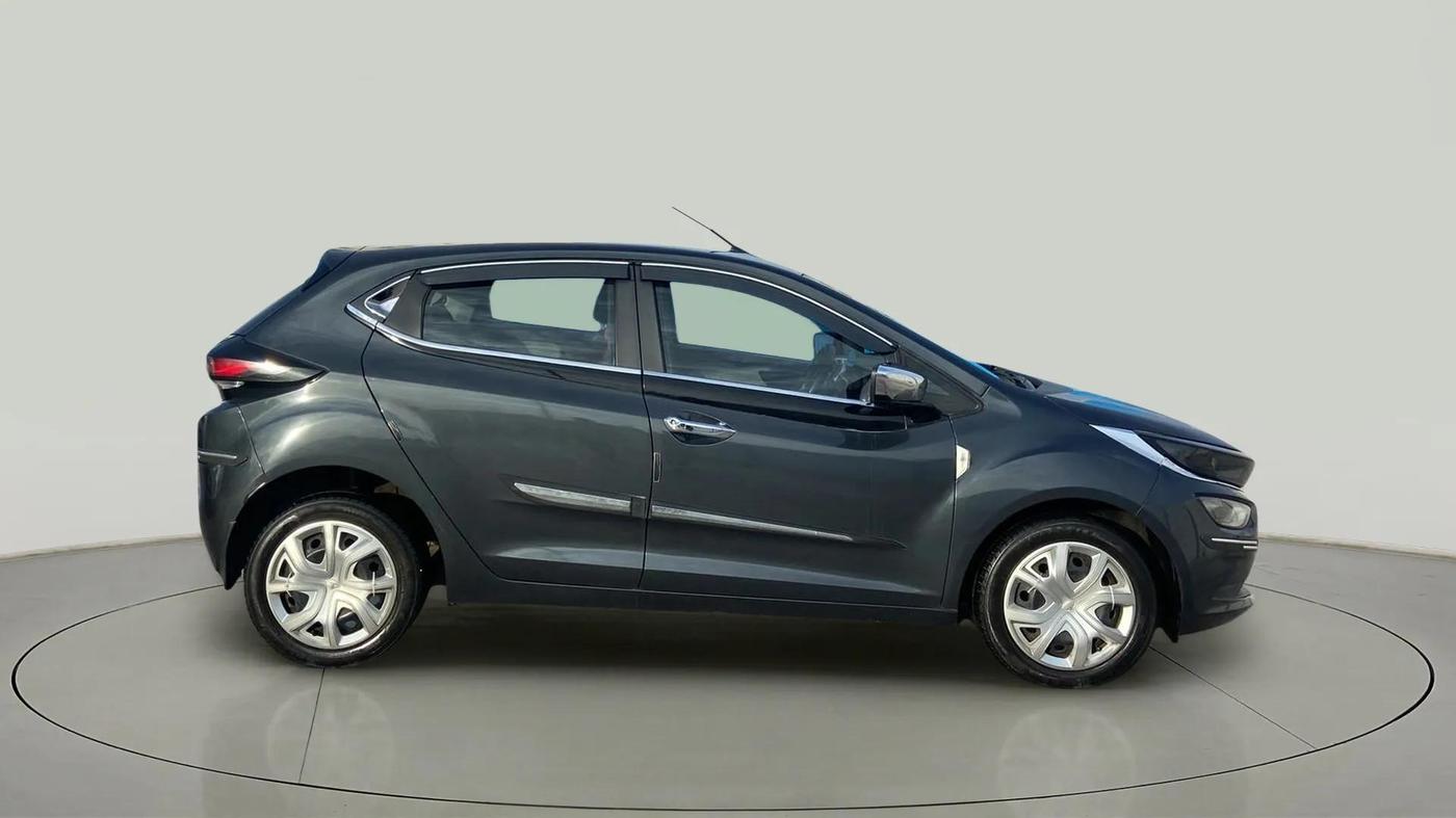 2020 Tata ALTROZ XT PETROL, Petrol, Manual, 41,054 km, Right Side View