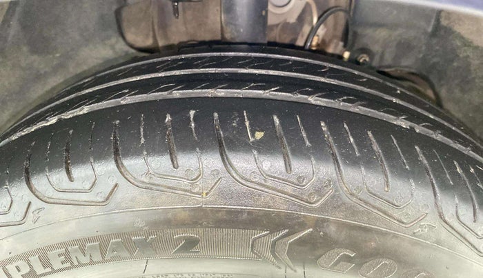2022 Tata Tiago XT CNG, CNG, Manual, 26,931 km, Right Front Tyre Tread