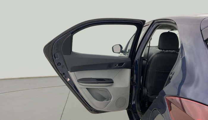 2022 Tata Tiago XT CNG, CNG, Manual, 26,931 km, LHS Rear Door