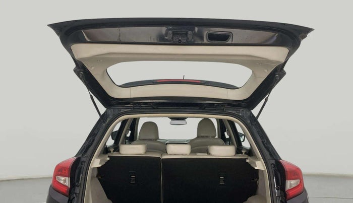 2019 Mahindra XUV300 W8 (O) 1.5 DIESEL, Diesel, Manual, 92,508 km, Boot Door Open