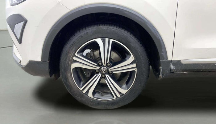 2022 MG ASTOR SHARP 1.5 MT, Petrol, Manual, 36,699 km, Left Front Wheel