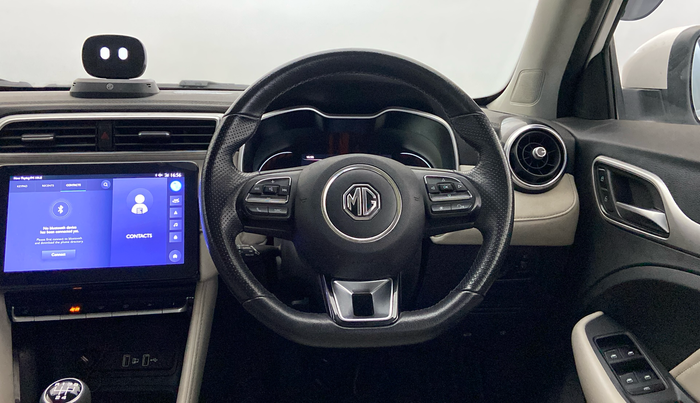 2022 MG ASTOR SHARP 1.5 MT, Petrol, Manual, 36,699 km, Steering Wheel Close Up