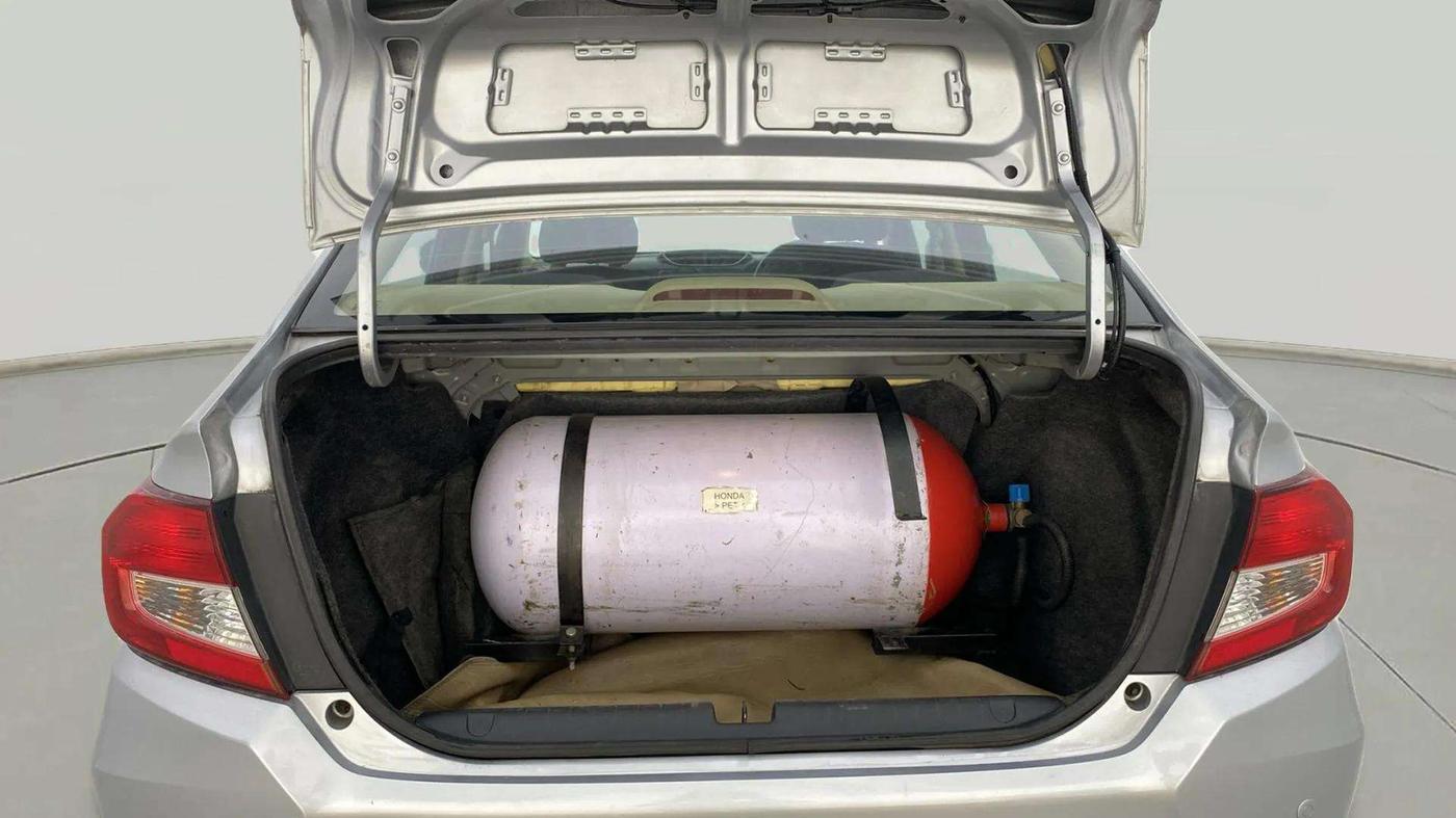 2020 Honda Amaze 1.2L I-VTEC S, CNG, Manual, 98,754 km, Boot Open Zoomed View