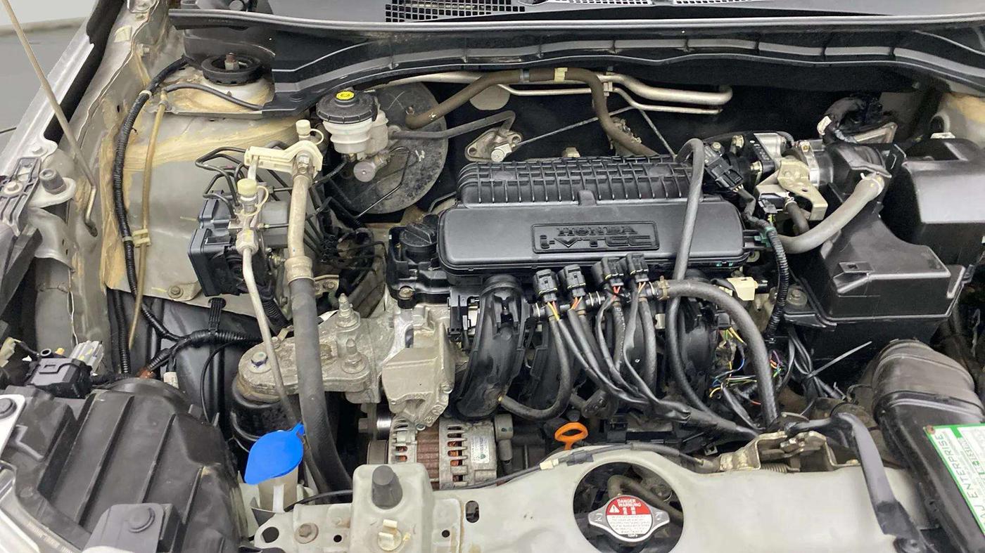 2020 Honda Amaze 1.2L I-VTEC S, CNG, Manual, 98,754 km, Engine View - Right