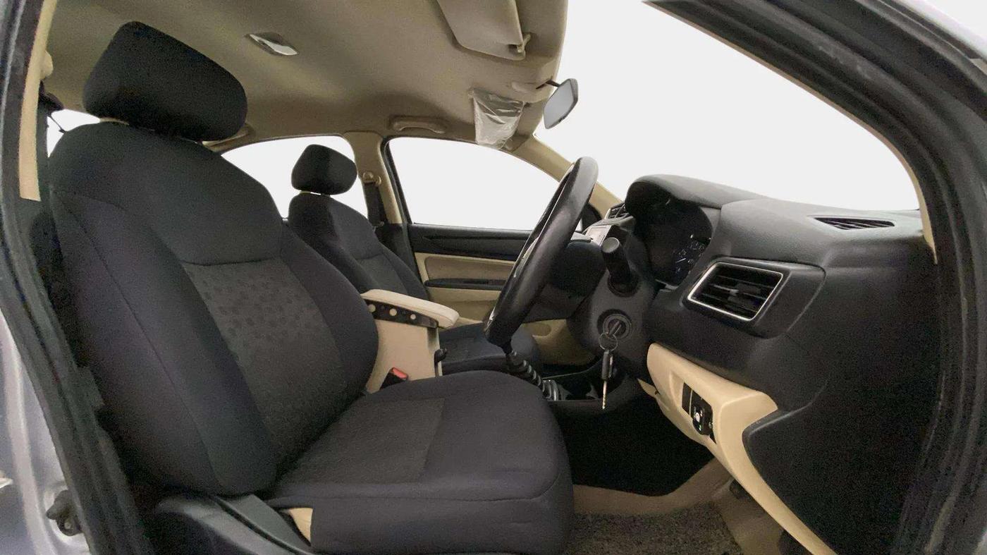 2020 Honda Amaze 1.2L I-VTEC S, CNG, Manual, 98,754 km, Right Side Front Door Cabin