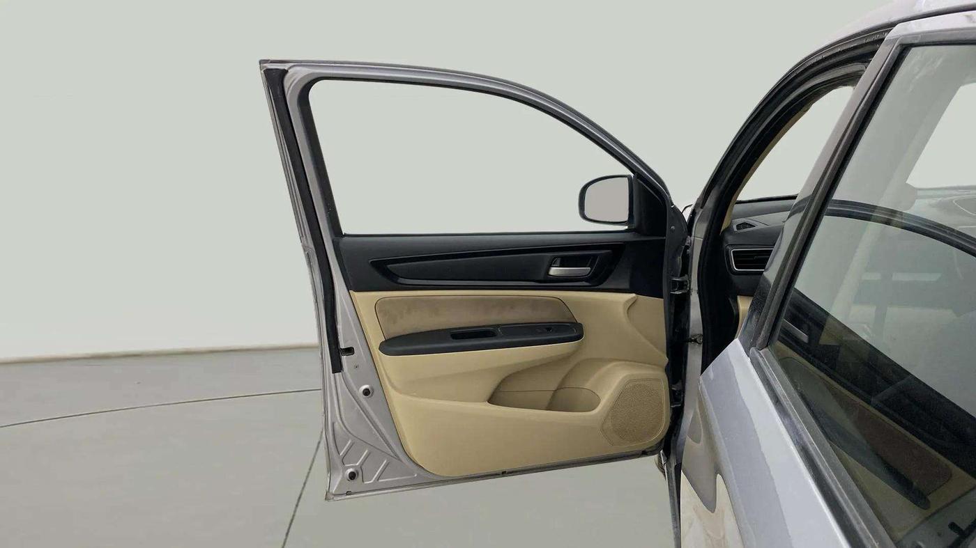 2020 Honda Amaze 1.2L I-VTEC S, CNG, Manual, 98,754 km, LHS Front Door