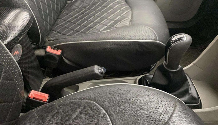 2019 Tata Tiago XZ PLUS PETROL, Petrol, Manual, 35,966 km, Gear Lever