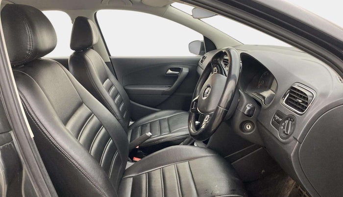 2016 Volkswagen Polo GT TSI AT, Petrol, Automatic, 1,09,533 km, Right Side Front Door Cabin