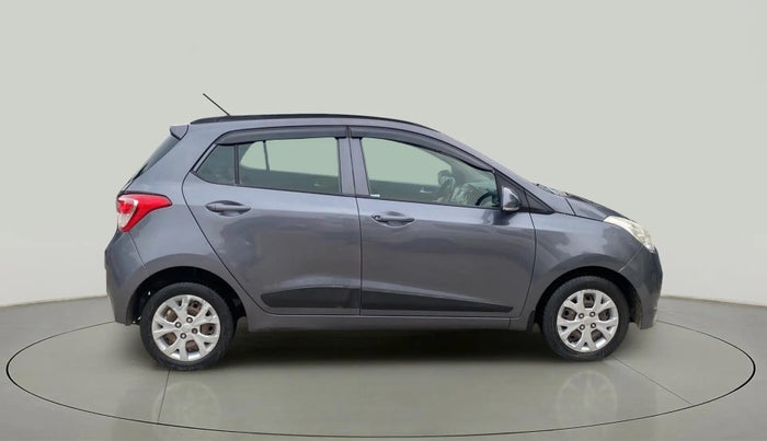 2016 Hyundai Grand i10 SPORTZ 1.2 KAPPA VTVT, Petrol, Manual, 73,101 km, Right Side View