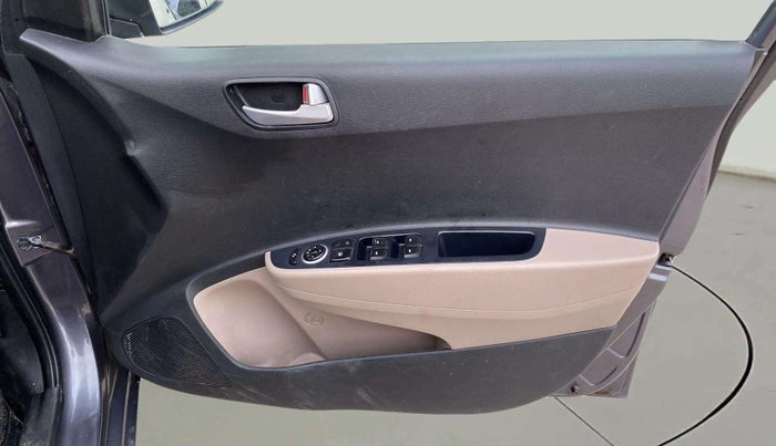 2016 Hyundai Grand i10 SPORTZ 1.2 KAPPA VTVT, Petrol, Manual, 73,101 km, Driver Side Door Panels Control