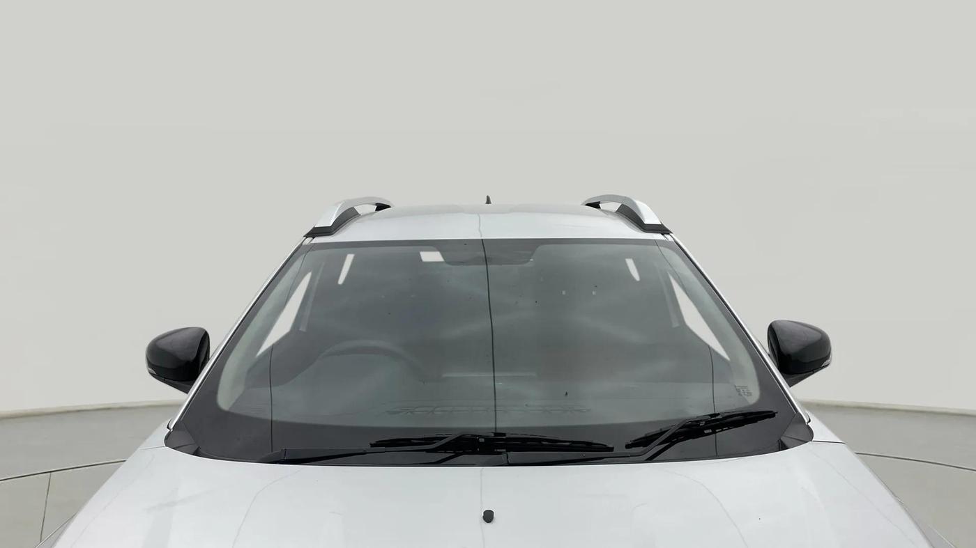 2024 Renault Kiger RXT (O) MT, Petrol, Manual, 7,303 km, Front Windshield