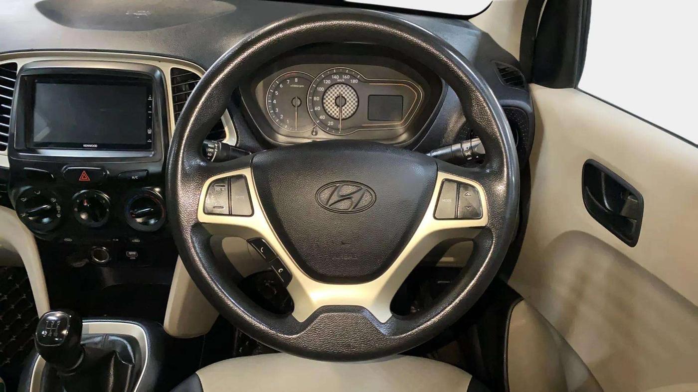 2021 Hyundai NEW SANTRO SPORTZ EXECUTIVE MT CNG, CNG, Manual, 65,487 km, Steering Wheel Close Up