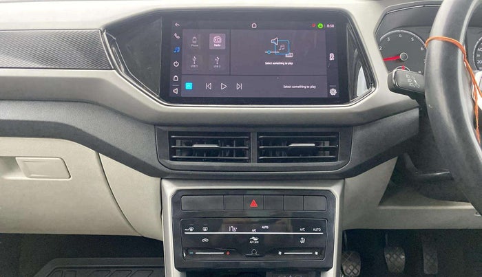 2022 Volkswagen TAIGUN HIGHLINE 1.0 TSI MT, Petrol, Manual, 7,639 km, Air Conditioner