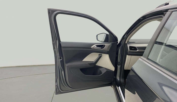2022 Volkswagen TAIGUN HIGHLINE 1.0 TSI MT, Petrol, Manual, 7,639 km, LHS Front Door