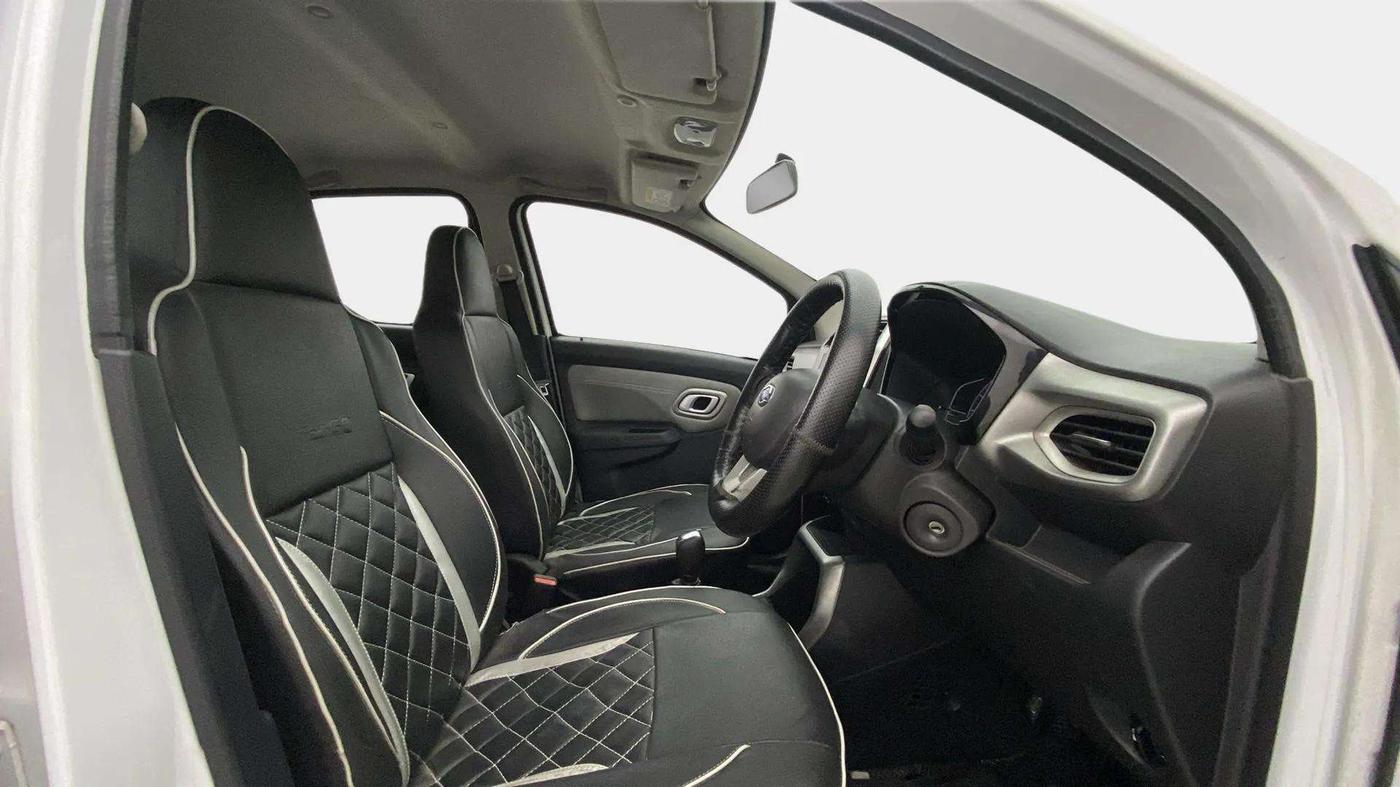 2020 Datsun Redi Go T(O) 1.0 AMT, Petrol, Automatic, 36,736 km, Right Side Front Door Cabin