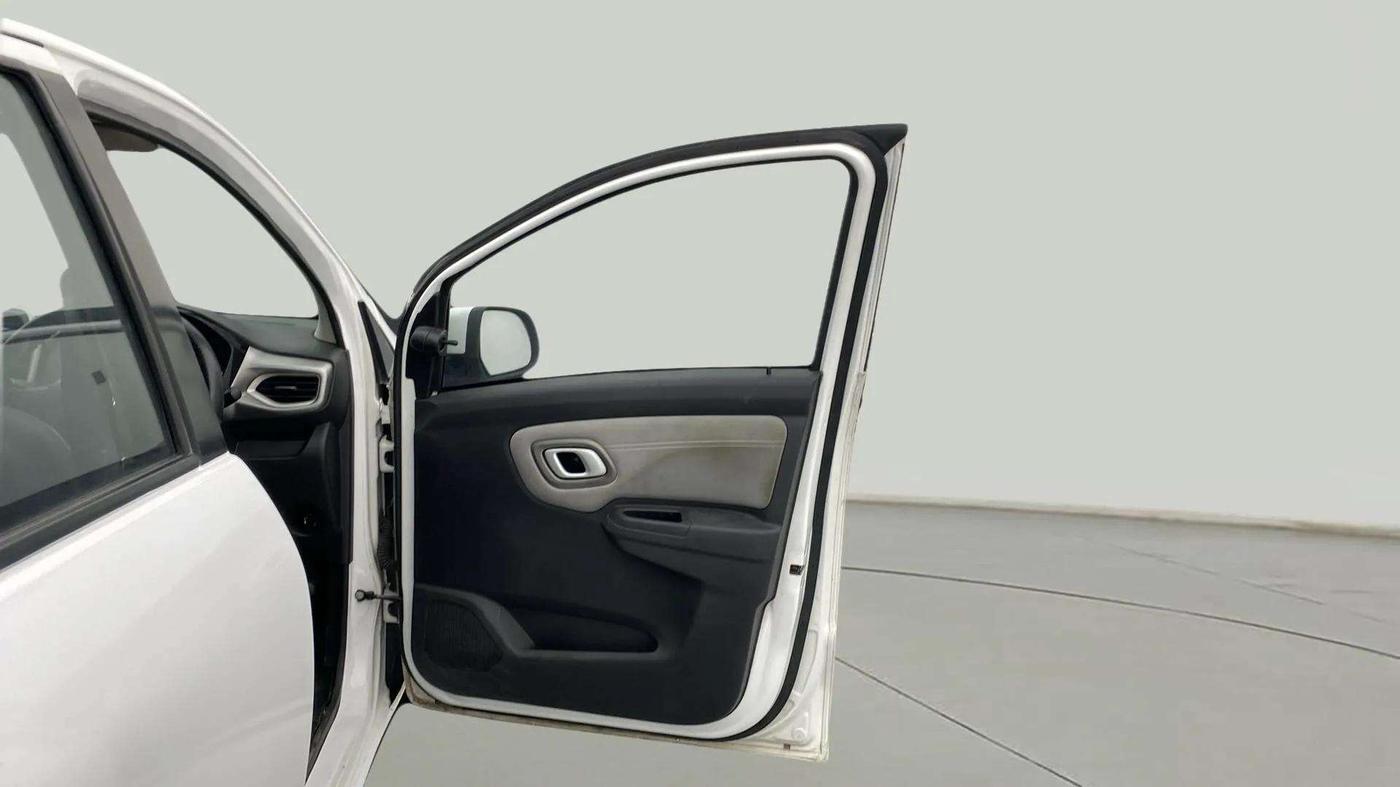 2020 Datsun Redi Go T(O) 1.0 AMT, Petrol, Automatic, 36,736 km, RHS Front Door
