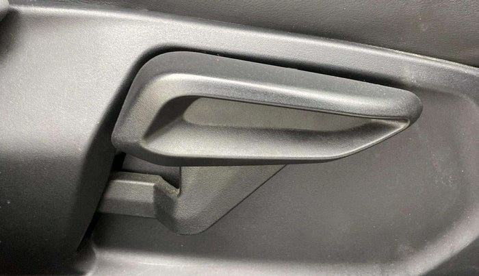 2024 Tata NEXON CREATIVE+ SUNROOF AMT 1.2 PETROL, Petrol, Automatic, 9,727 km, Driver Side Adjustment Panel