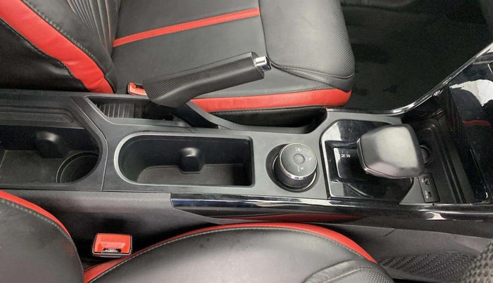 2024 Tata NEXON CREATIVE+ SUNROOF AMT 1.2 PETROL, Petrol, Automatic, 9,727 km, Gear Lever