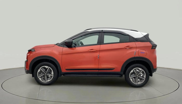 2024 Tata NEXON CREATIVE+ SUNROOF AMT 1.2 PETROL, Petrol, Automatic, 9,727 km, Left Side
