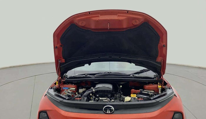 2024 Tata NEXON CREATIVE+ SUNROOF AMT 1.2 PETROL, Petrol, Automatic, 9,727 km, Open Bonet