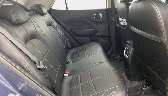 2021 Hyundai VENUE SX PLUS 1.0 TURBO DCT, Petrol, Automatic, 76,733 km, Right Side Rear Door Cabin