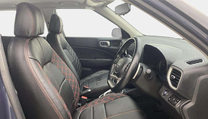 2021 Hyundai VENUE SX PLUS 1.0 TURBO DCT, Petrol, Automatic, 76,733 km, Right Side Front Door Cabin