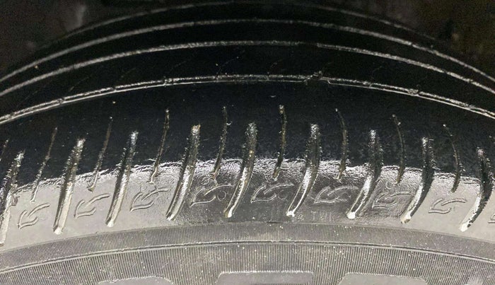 2021 Hyundai VENUE SX PLUS 1.0 TURBO DCT, Petrol, Automatic, 76,733 km, Left Front Tyre Tread