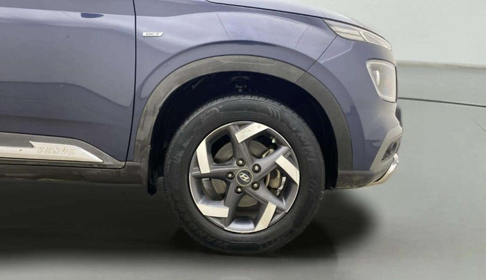 2021 Hyundai VENUE SX PLUS 1.0 TURBO DCT, Petrol, Automatic, 76,733 km, Right Front Wheel