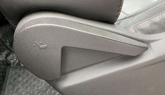2017 Ford Ecosport TREND 1.5L PETROL, Petrol, Manual, 49,267 km, Driver Side Adjustment Panel