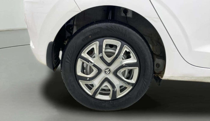 2024 Hyundai GRAND I10 NIOS ERA 1.2 KAPPA VTVT, Petrol, Manual, 12,887 km, Right Rear Wheel