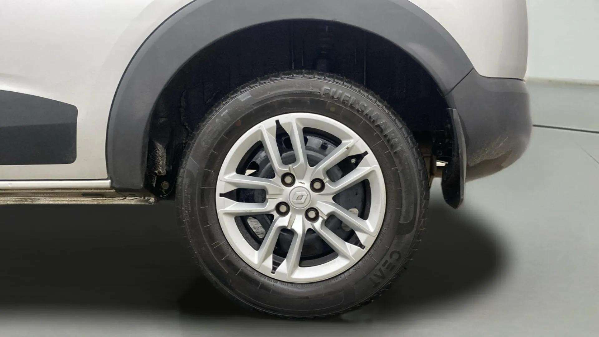 LHS-Rear-Wheel-17