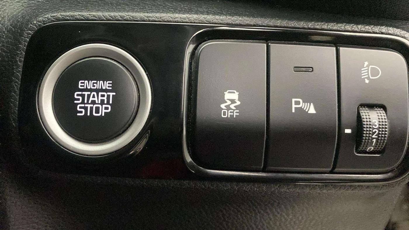 2022 KIA SONET GTX PLUS 1.0 IMT, Petrol, Manual, 46,790 km, Keyless Start/ Stop Button