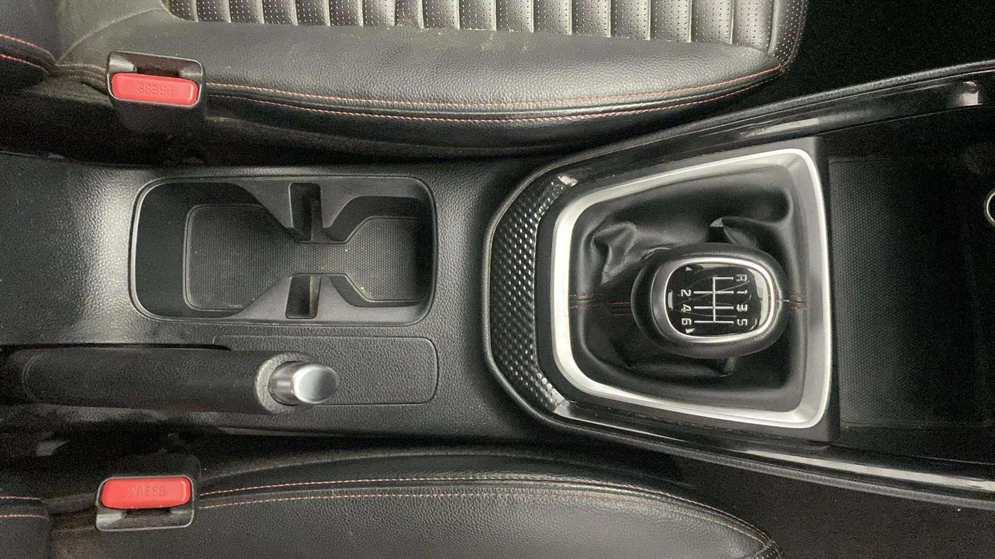 2022 KIA SONET GTX PLUS 1.0 IMT, Petrol, Manual, 46,790 km, Gear Lever