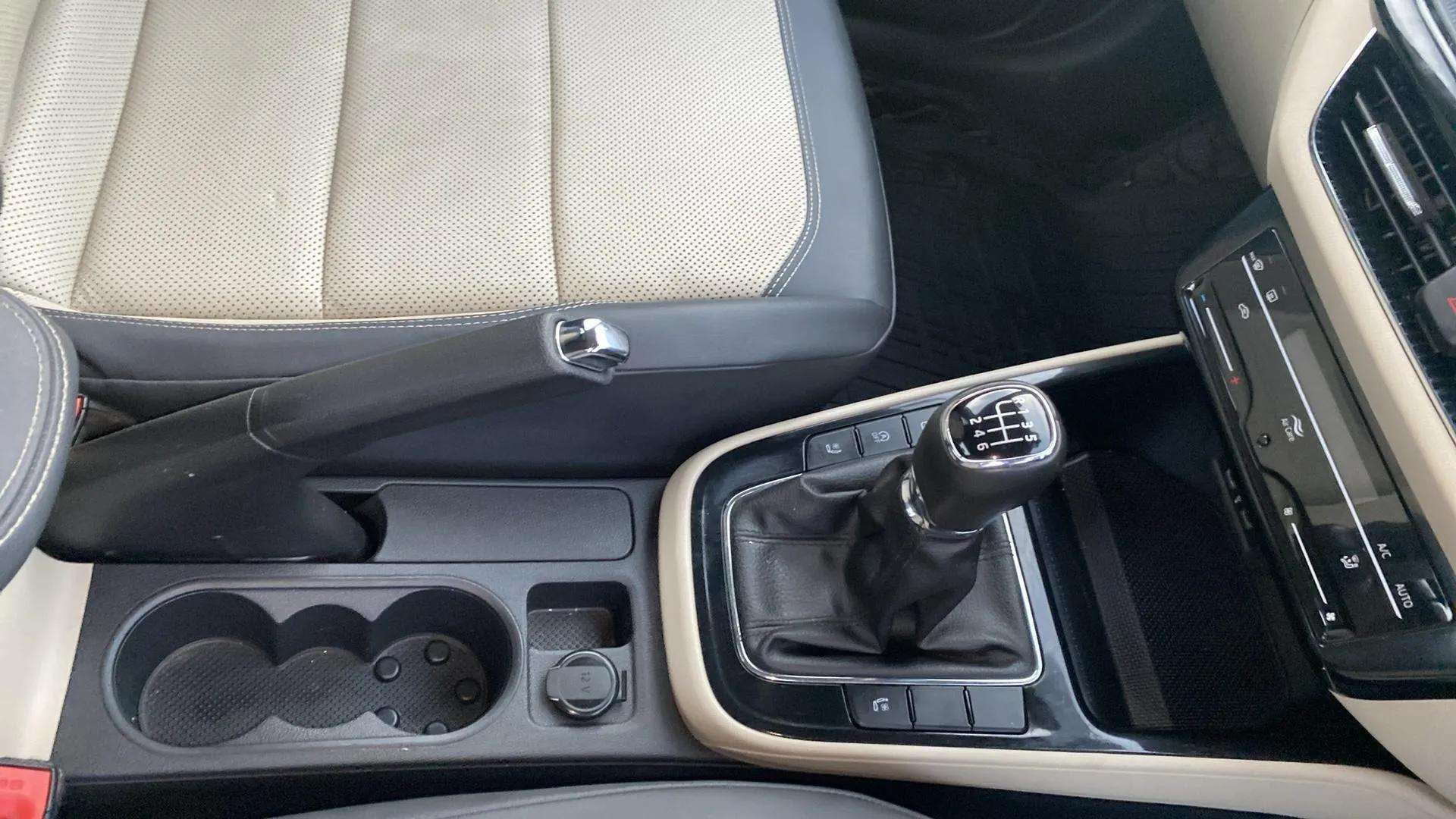 Gear-Lever-30