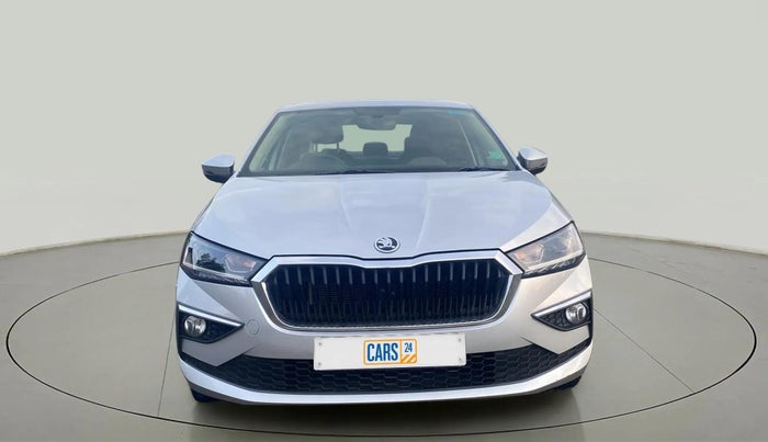 2022 Skoda SLAVIA STYLE 1.0L TSI MT, Petrol, Manual, 31,600 km, Front