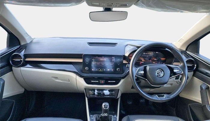 2022 Skoda SLAVIA STYLE 1.0L TSI MT, Petrol, Manual, 31,600 km, Dashboard