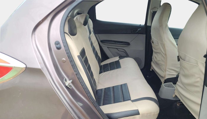 2019 Tata Tiago XT PETROL, Petrol, Manual, 42,653 km, Right Side Rear Door Cabin