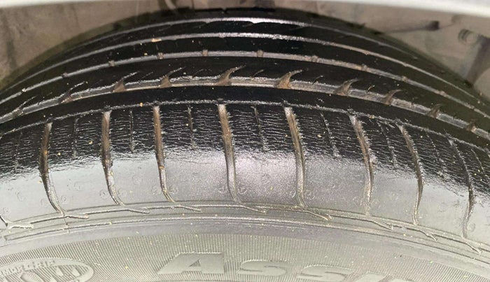 2018 Honda WR-V 1.2L I-VTEC S MT, Petrol, Manual, 35,296 km, Right Front Tyre Tread