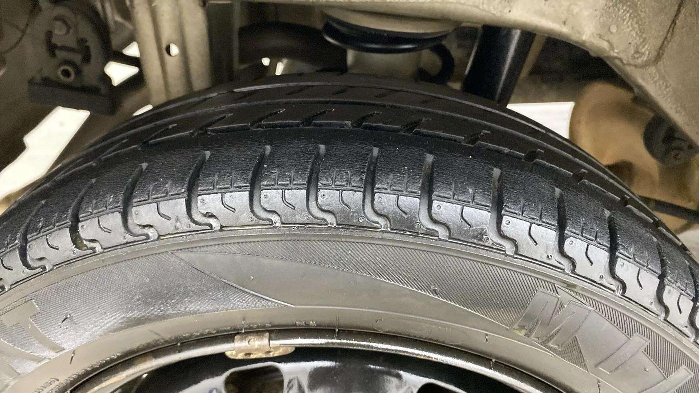 2017 Maruti Alto K10 VXI (O) AMT, Petrol, Automatic, 91,422 km, Right Rear Tyre Tread