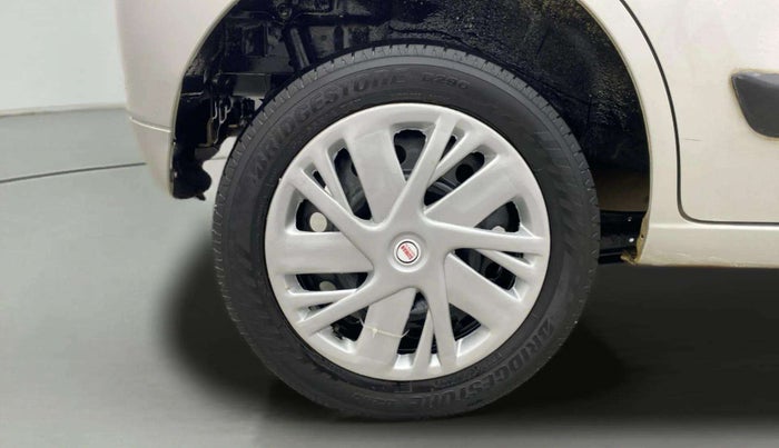 2014 Maruti Wagon R 1.0 VXI, Petrol, Manual, 42,621 km, Right Rear Wheel