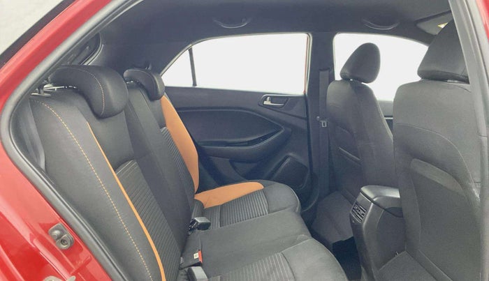 2017 Hyundai Elite i20 ASTA 1.2 DUAL TONE, Petrol, Manual, 58,643 km, Right Side Rear Door Cabin