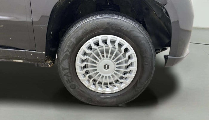 2021 Mahindra BOLERO NEO N 4, Diesel, Manual, 51,533 km, Right Front Wheel