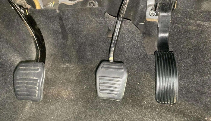 2021 Mahindra BOLERO NEO N 4, Diesel, Manual, 51,533 km, Pedals
