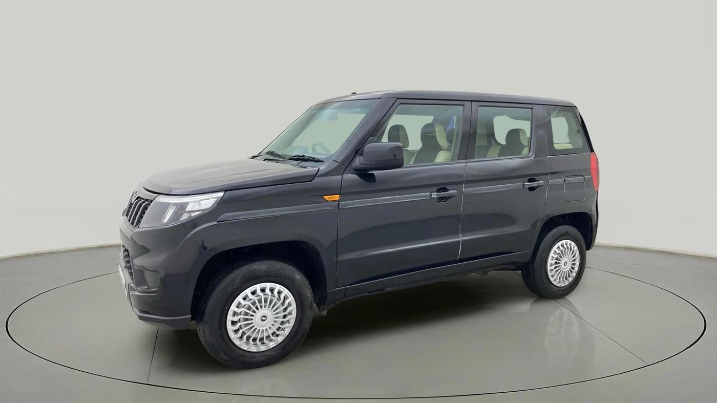 2021 Mahindra BOLERO NEO N 4, Diesel, Manual, 51,533 km, Left Front Diagonal